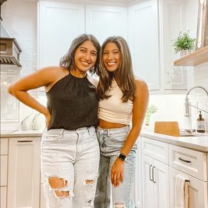 Meet your Posher, Aleena